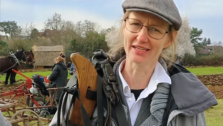 Video World Draft Cattle Symposium